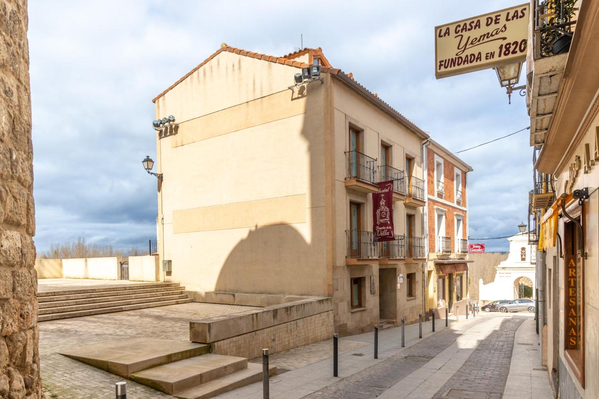 Hostal Sin Recep24H Puerta De La Villa - Pet Friendly & Restaurante Almazán Eksteriør billede